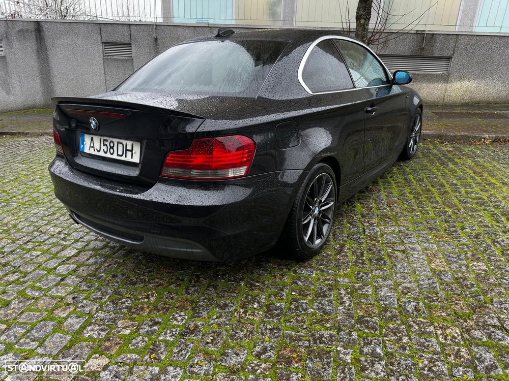 BMW 120 d Limited Edition Lifestyle c/ M Sport Pack - 4