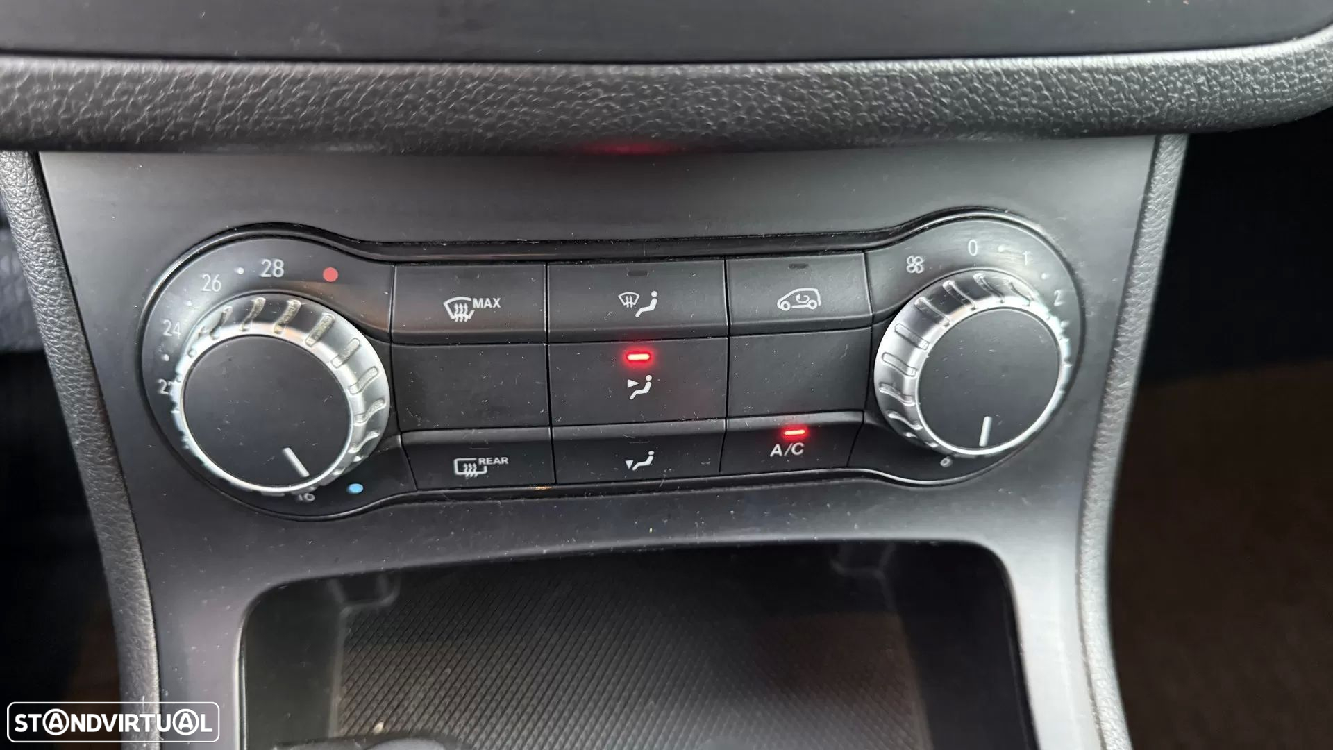 Mercedes-Benz B 180 Style - 31