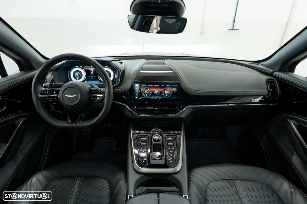 Aston Martin DBX 707 - 8