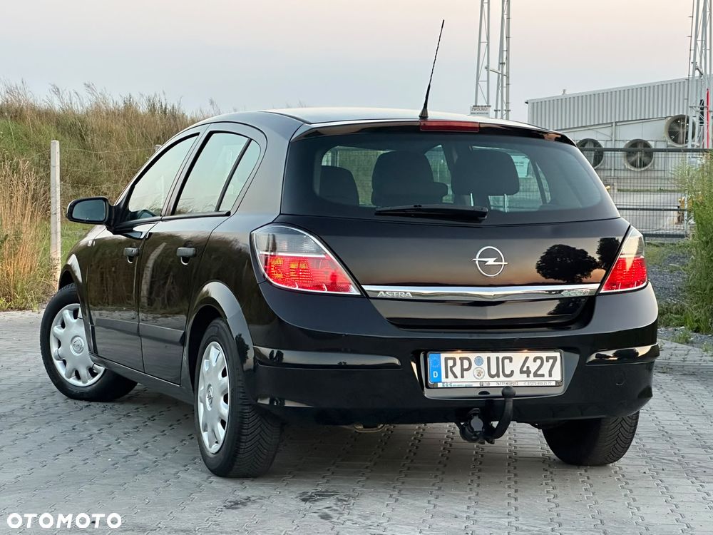 Opel Astra 1.4 - 4