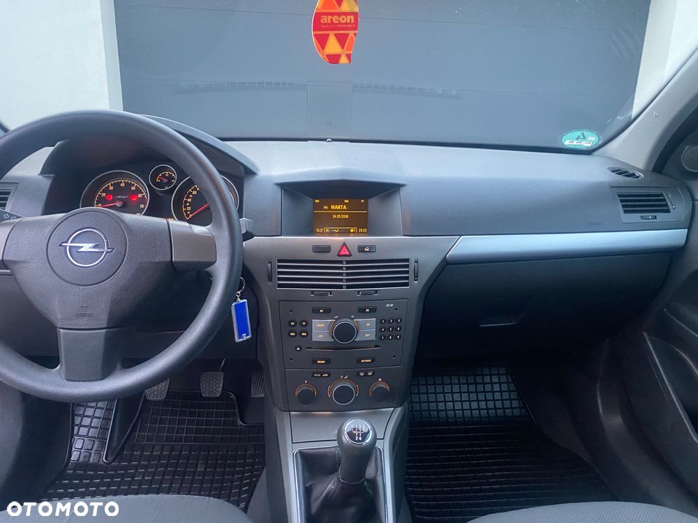 Opel Astra - 18