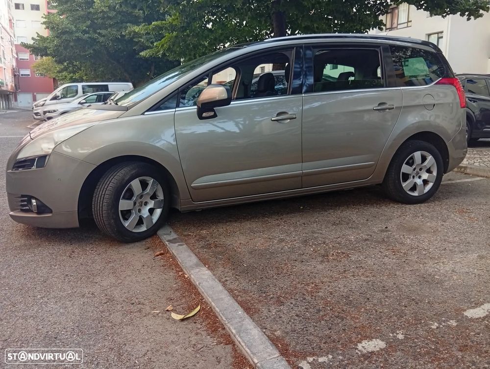 Peugeot 5008 1.6 E-HDi 5L Allure 2-Tronic - 6