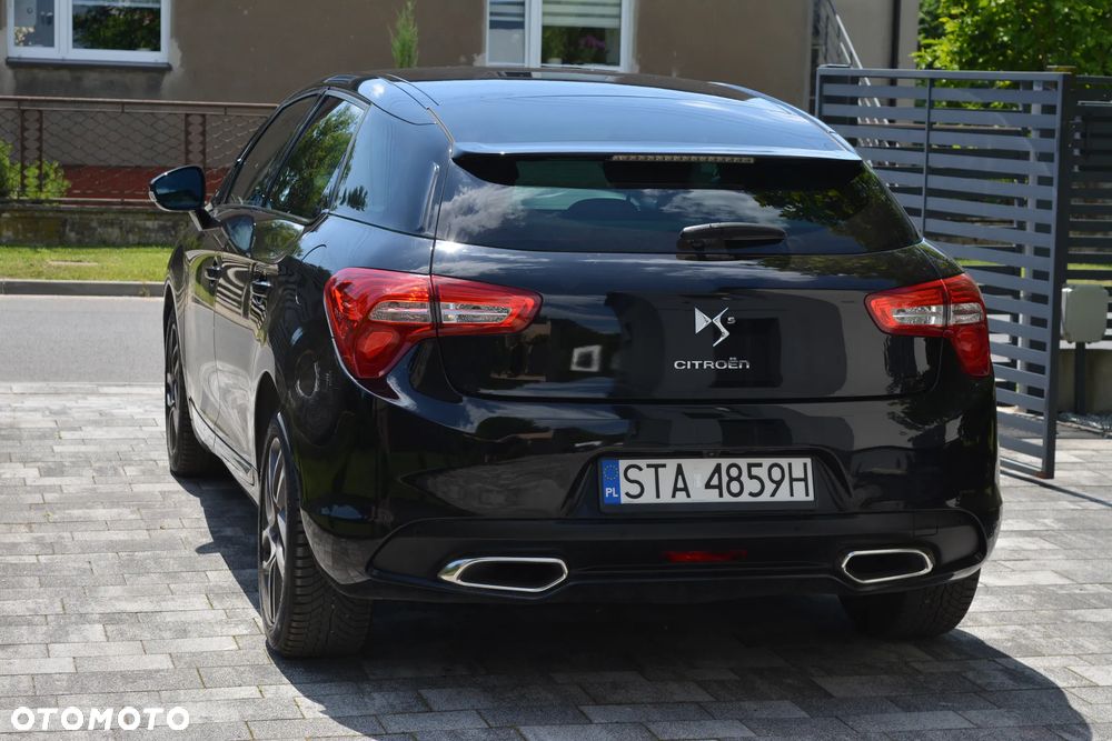 Citroën DS5 e-HDi 115 EGS6 Chic - 4