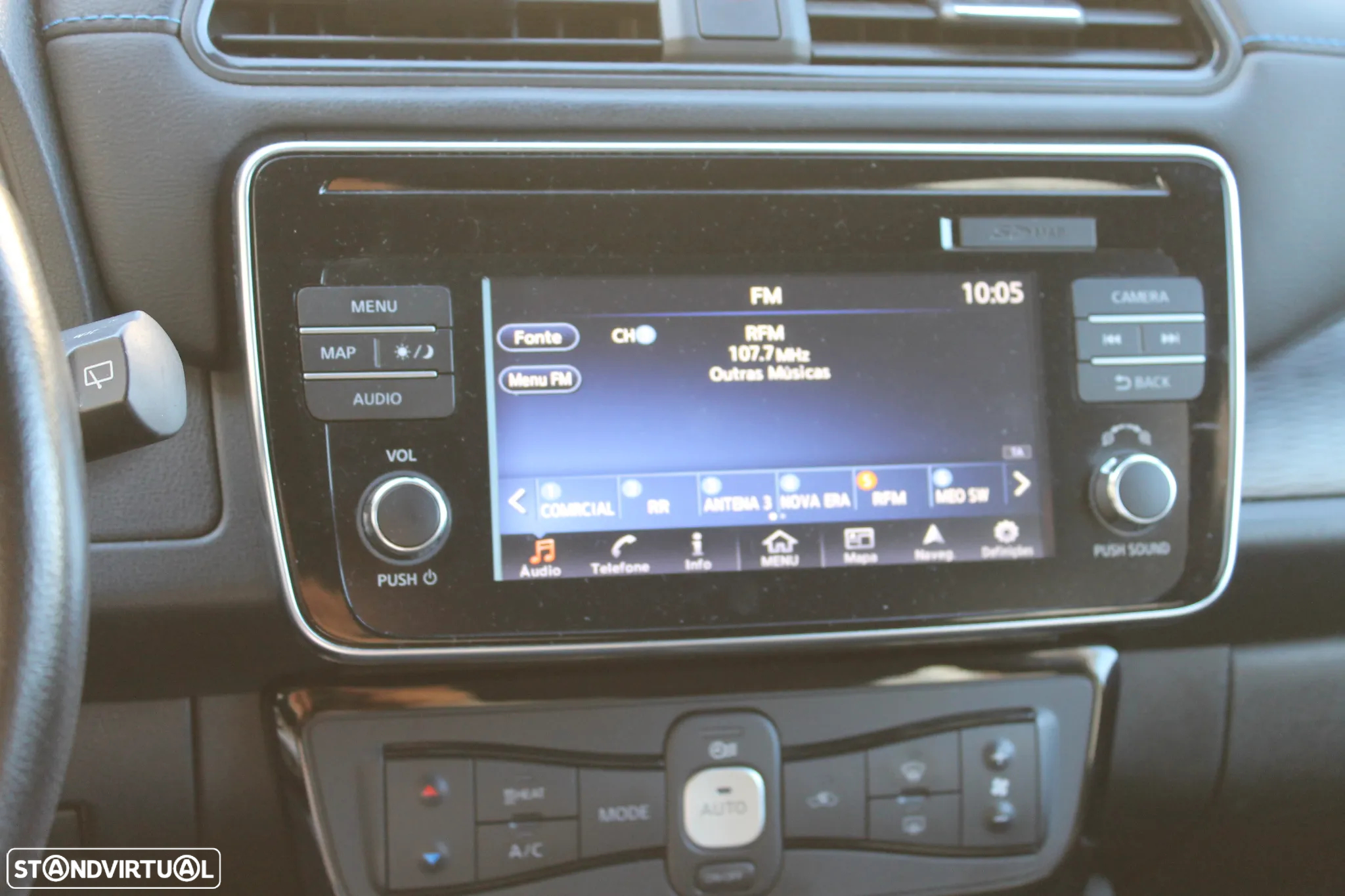 Nissan Leaf N-Connecta - 7