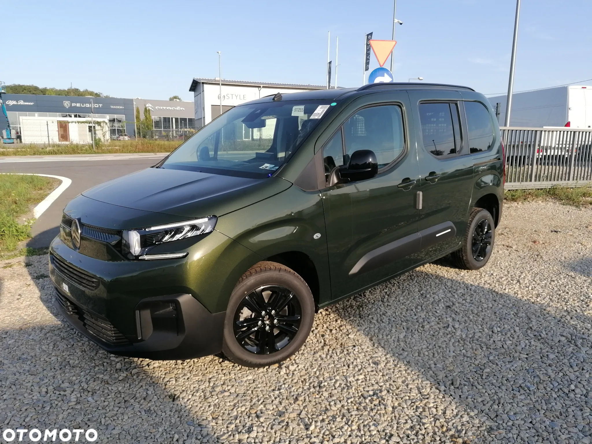 Citroën Berlingo MPV XL 1.5 BlueHDI Plus S&S N1 - 2