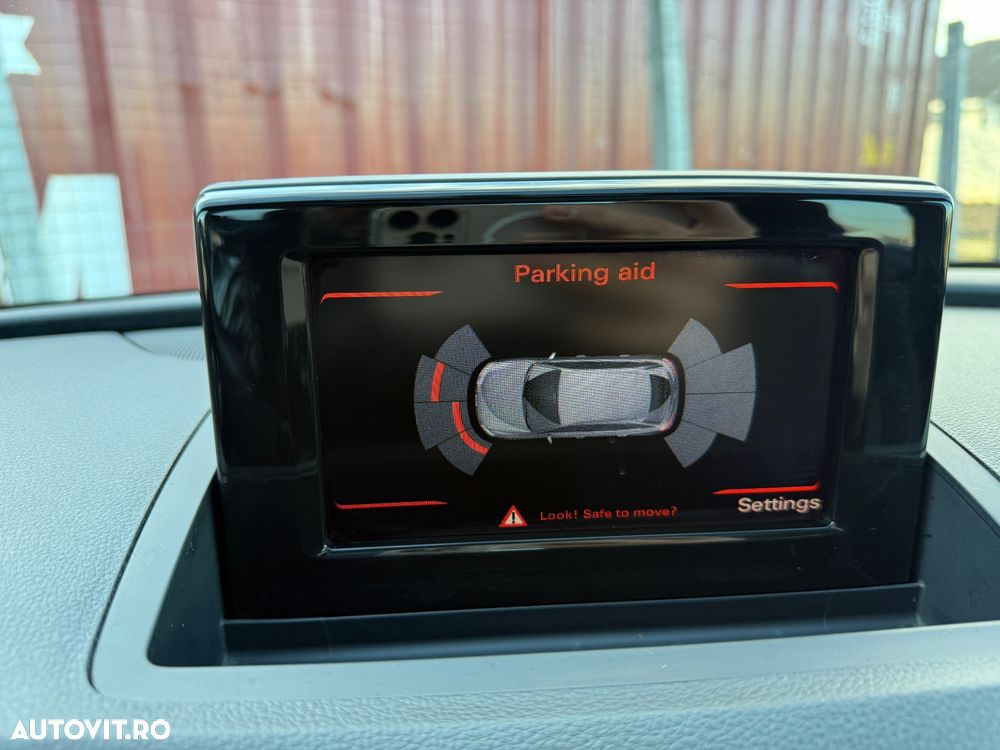 Audi Q3 2.0 TDI Quattro S tronic - 14