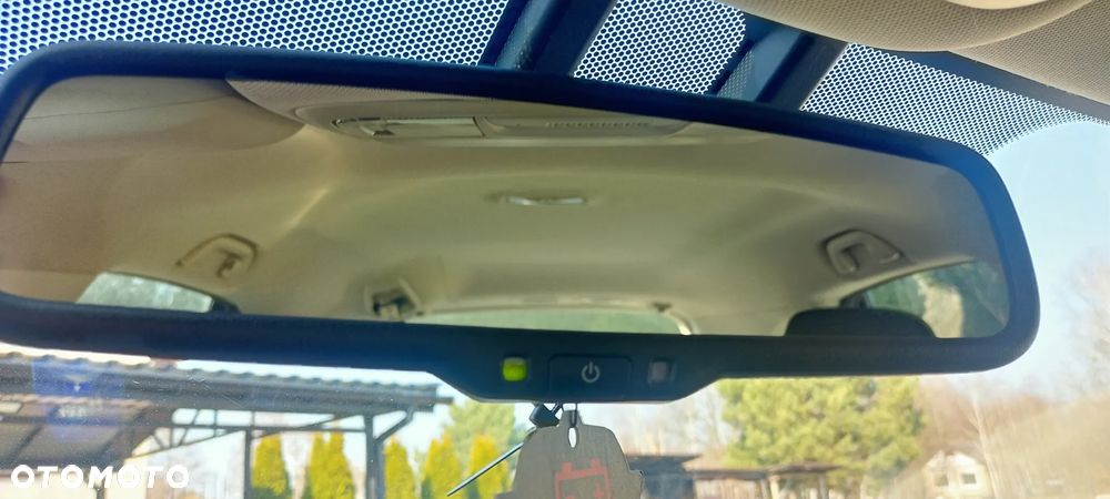 Honda CR-V 2.0i-VTEC 4WD Automatik Elegance - 22