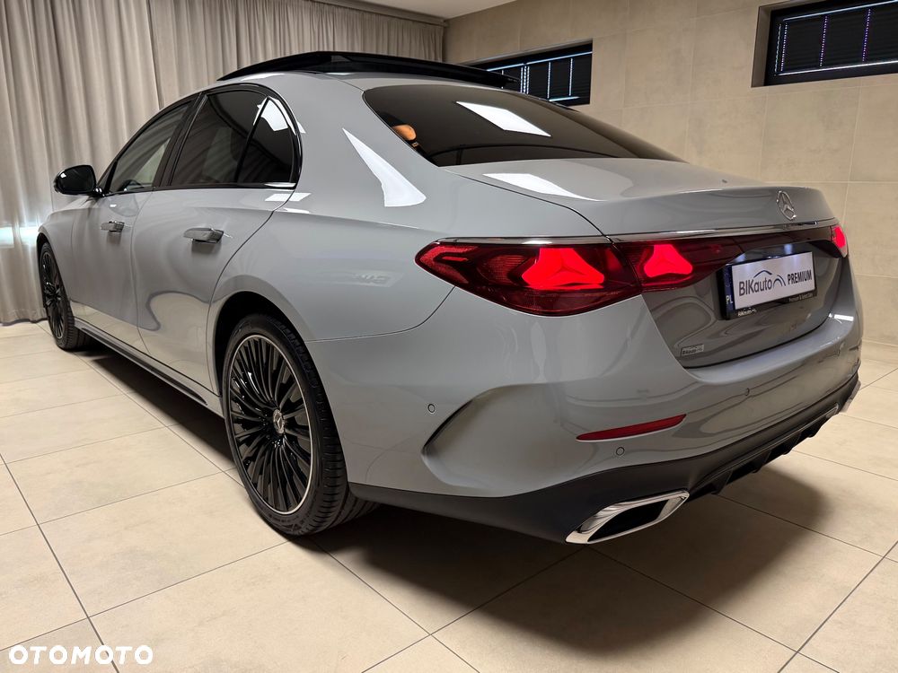 Mercedes-Benz Klasa E 220 d mHEV 4-Matic AMG 9G-Tronic - 7