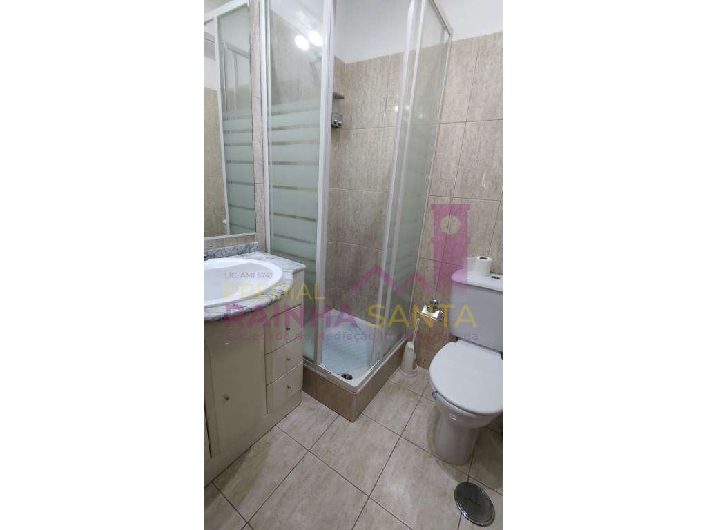 Apartamento T3 com aparcamento e arrumo - Eiras - Grande imagem: 5/15