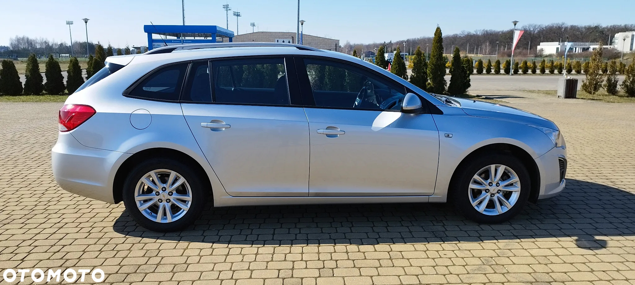 Chevrolet Cruze 1.6 LS+ - 5