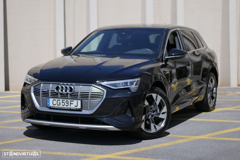 Audi e-tron 55 quattro S line - 2