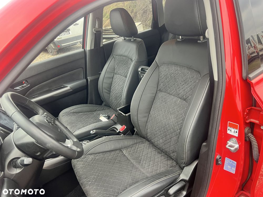 Suzuki Vitara 1.4 Boosterjet SHVS Premium 4WD - 14
