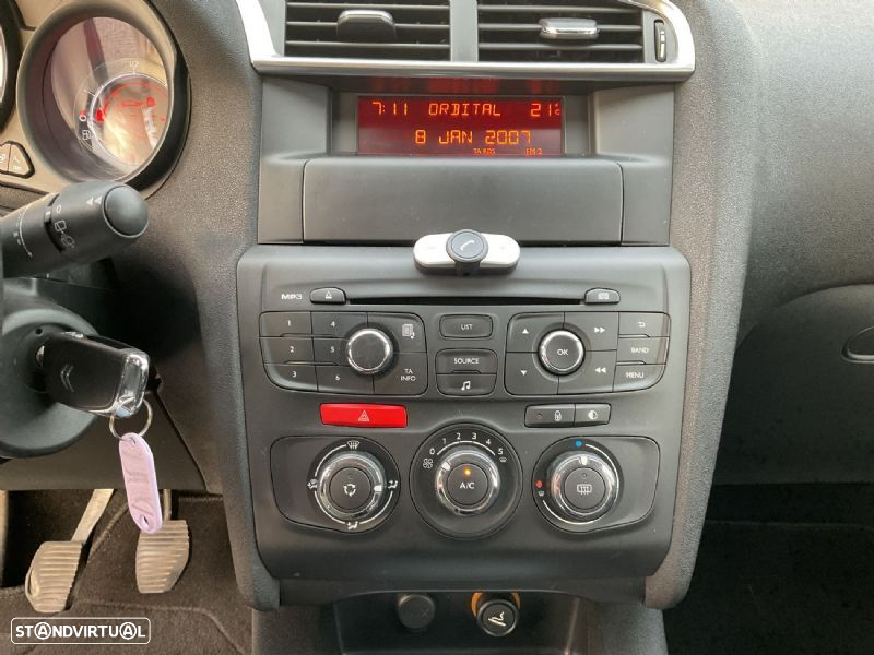 Citroën C4 1.6 BlueHDi Feel - 35