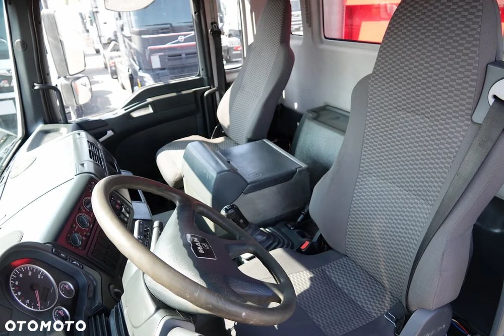 MAN TGA 33.390 / 6X4 / WYWROTKA 2 STRONNA / HYDROBURTA / MANUAL / SPROWADZONY - 25