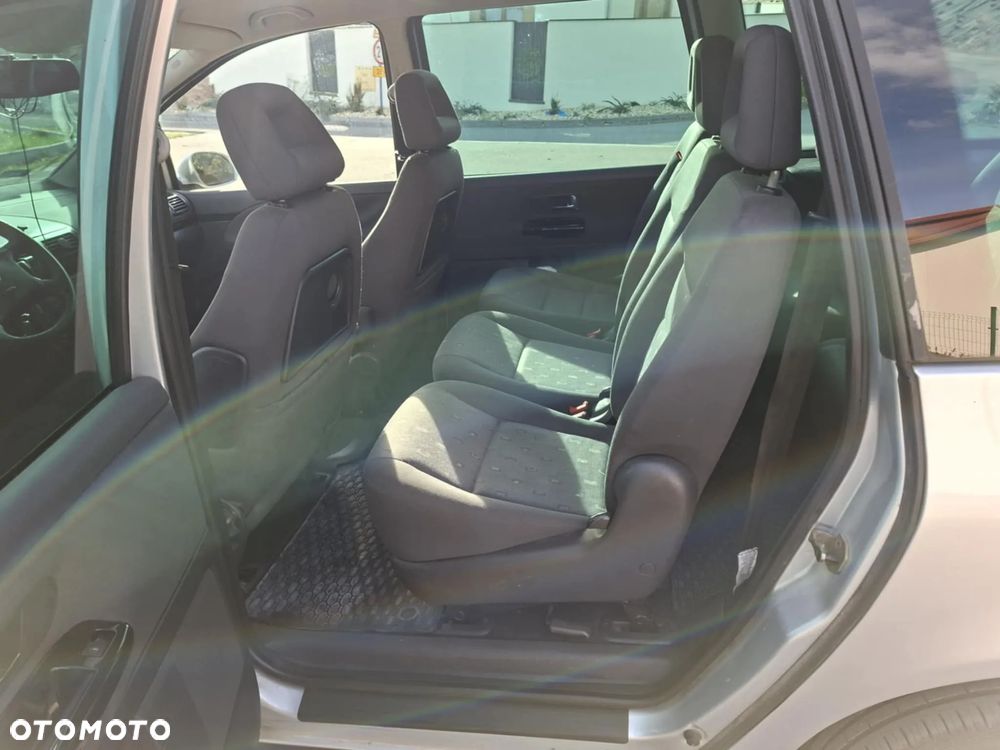 Volkswagen Sharan 2.0 TDI Highline - 8