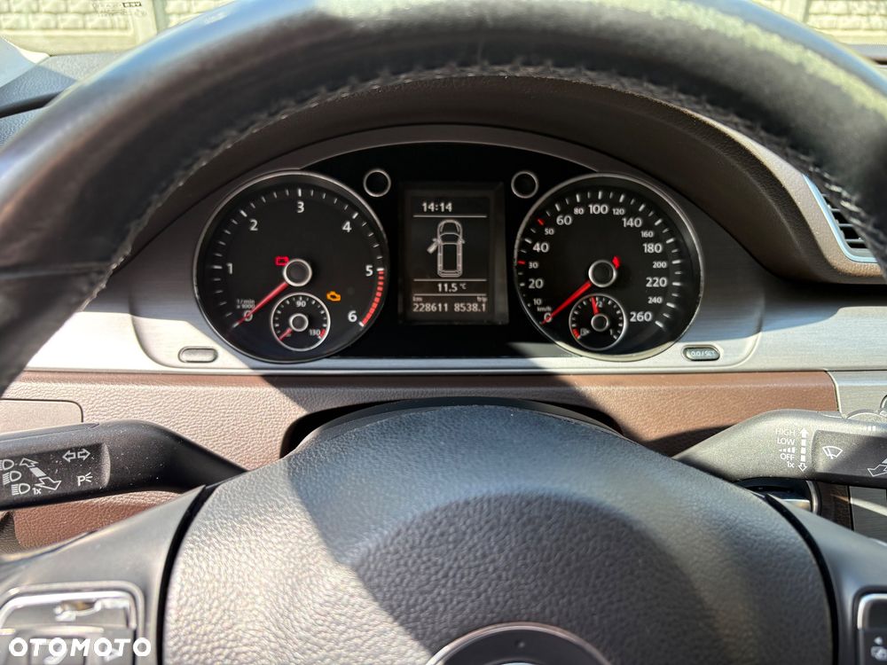 Volkswagen Passat 2.0 TDI Comfortline CityLine - 6