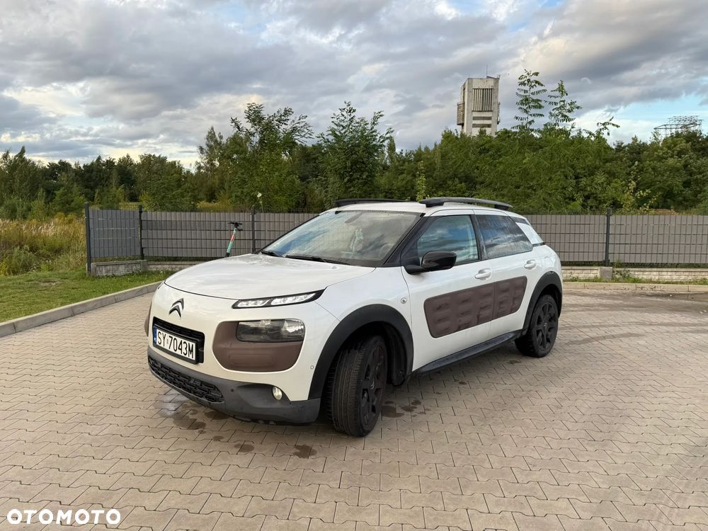 Citroën C4 Cactus 1.2 PureTech Shine Edition - 1