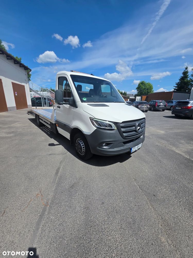 Mercedes-Benz Sprinter - 5