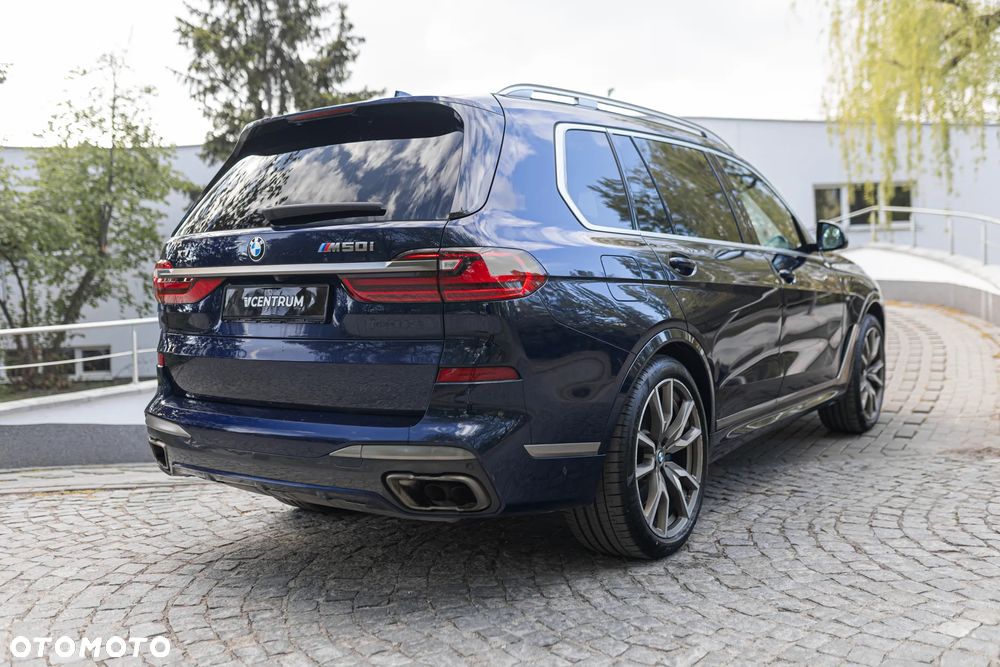 BMW X7 M50i sport - 13