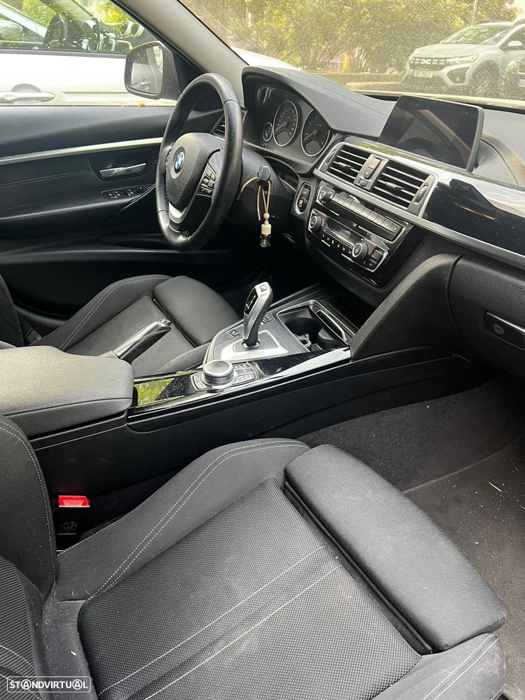 BMW 318 d Line Sport Shadow Auto - 7