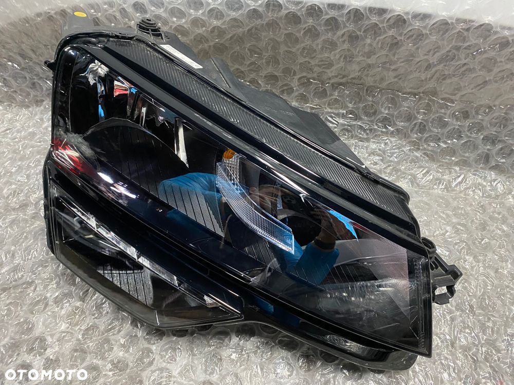 LAMPA PRAWA ZWYKŁA H7 LED SKODA KAROQ 57B 57B941016A - 3