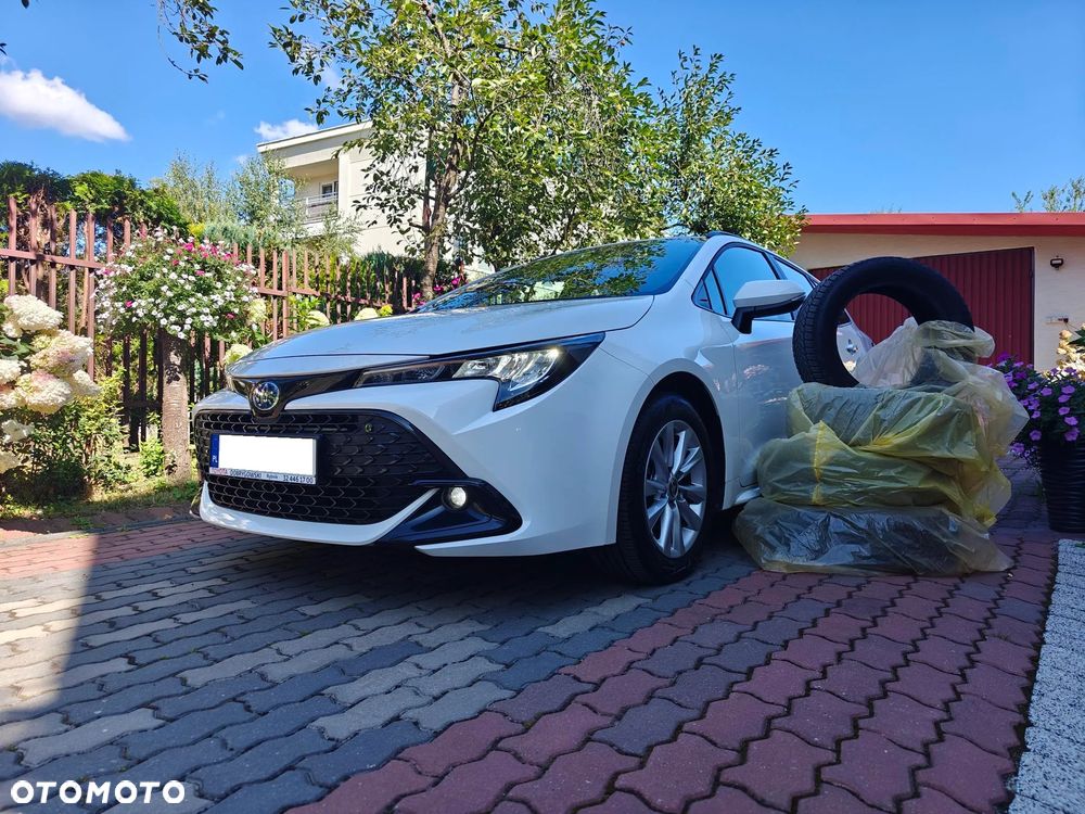 Toyota Corolla 1.8 Hybrid Comfort - 2
