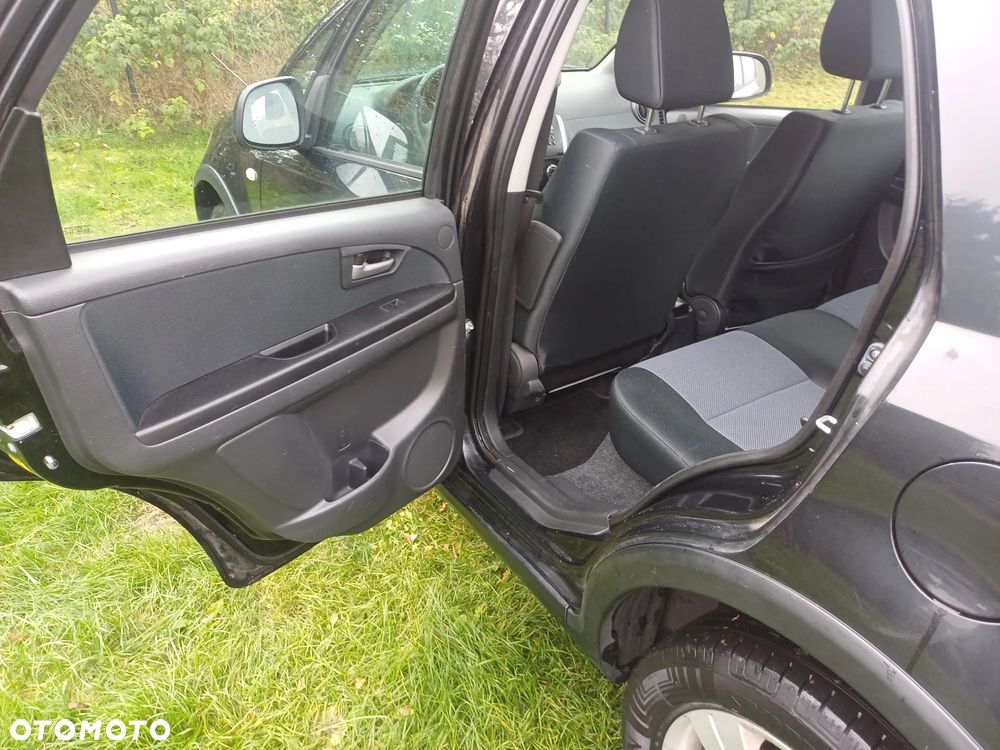 Fiat Sedici 1.6 16V 4x4 Luxury - 13