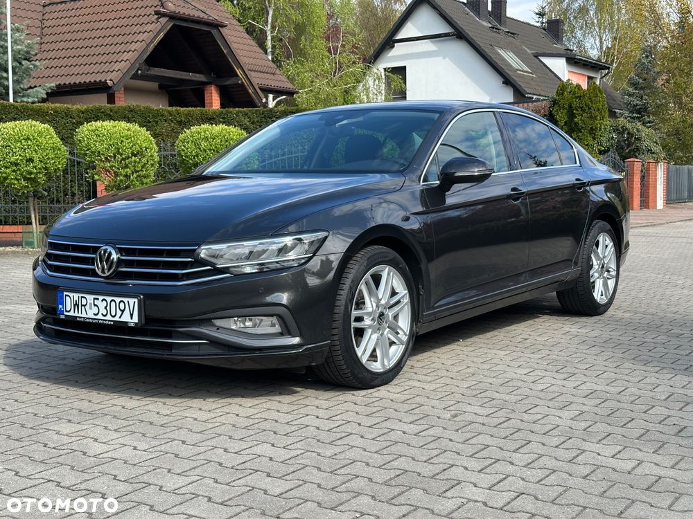 Volkswagen Passat 2.0 TDI Elegance DSG - 1
