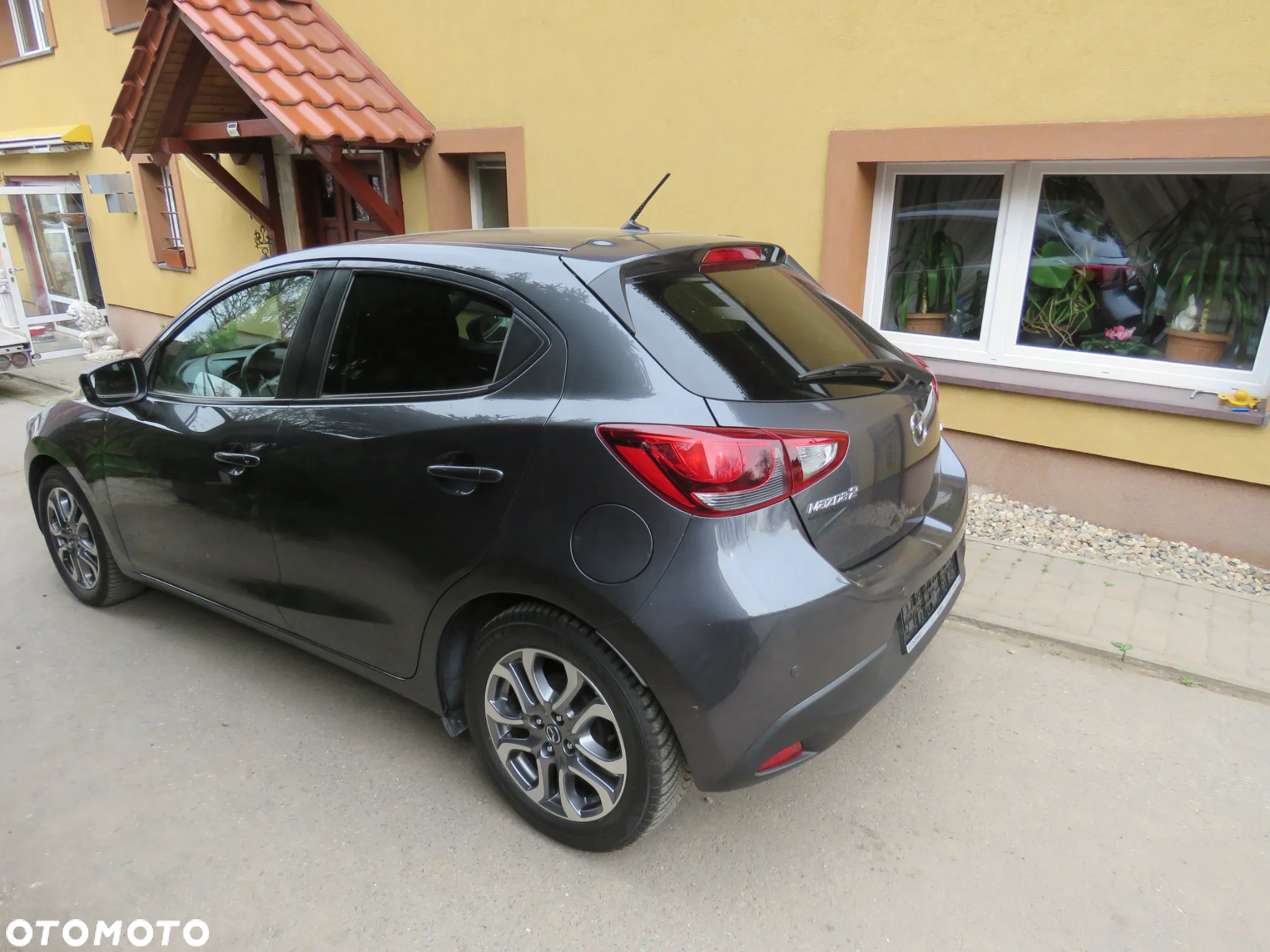 Mazda 2 SKYACTIV-G 90 Exclusive-Line - 7