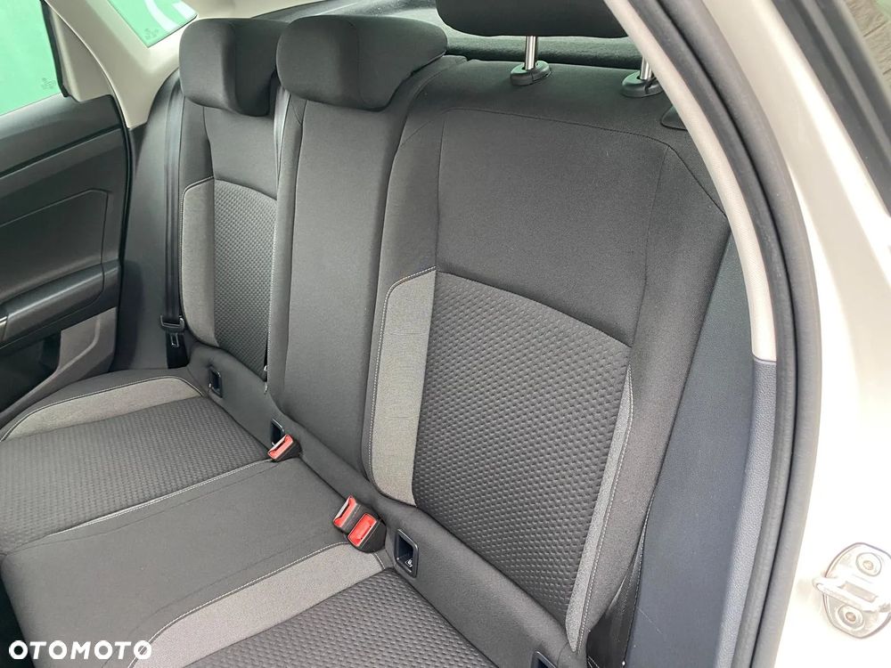 Volkswagen Polo 1.0 TSI Highline - 15