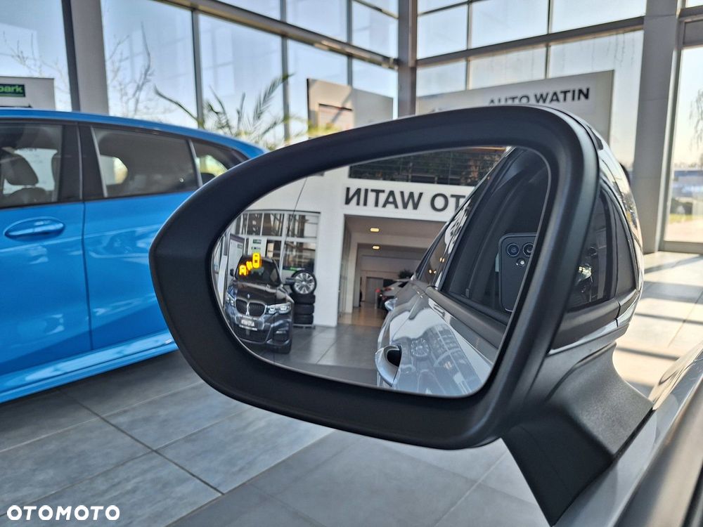 Opel Astra V 1.4 T Business Elegance S&S - 11