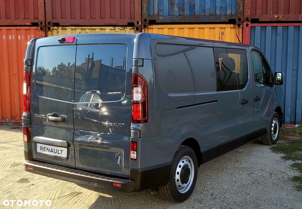 Renault Trafic - 18