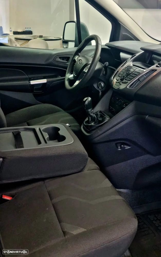 Ford Transit Connect L2 3 Lugares - 4