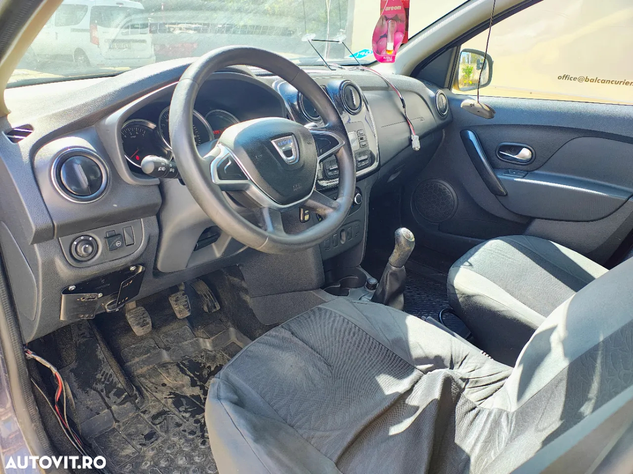 Dacia Logan 1.0 SCe Laureate - 5