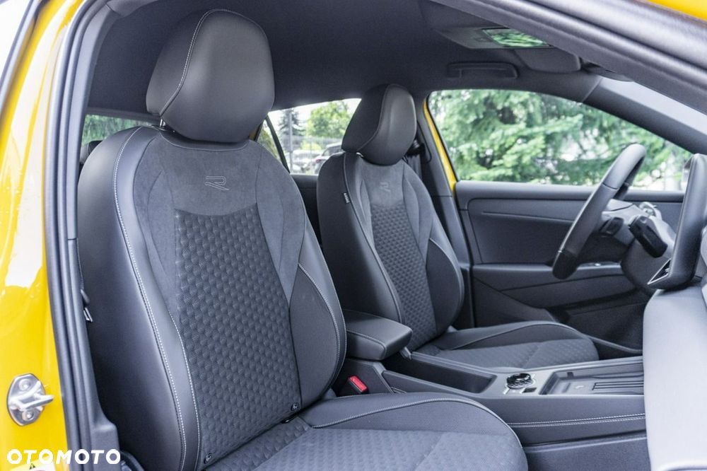 Volkswagen T-Roc - 19