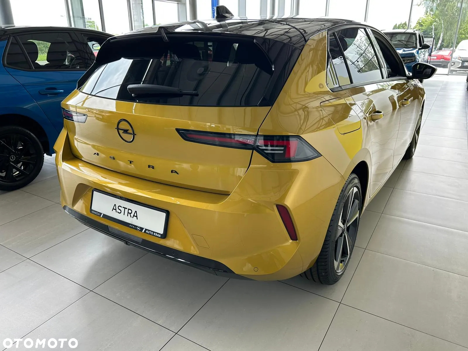 Opel Astra VI 1.2 T GS S&S - 4