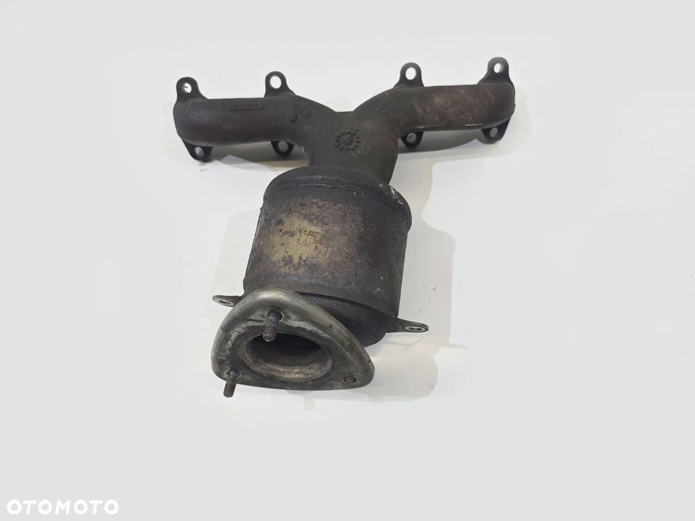 kolektor wydechowy katalizator vw caddy iii 2.0 sdi 08r - 1