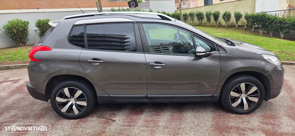 Peugeot 2008 1.4 HDi Active - 4