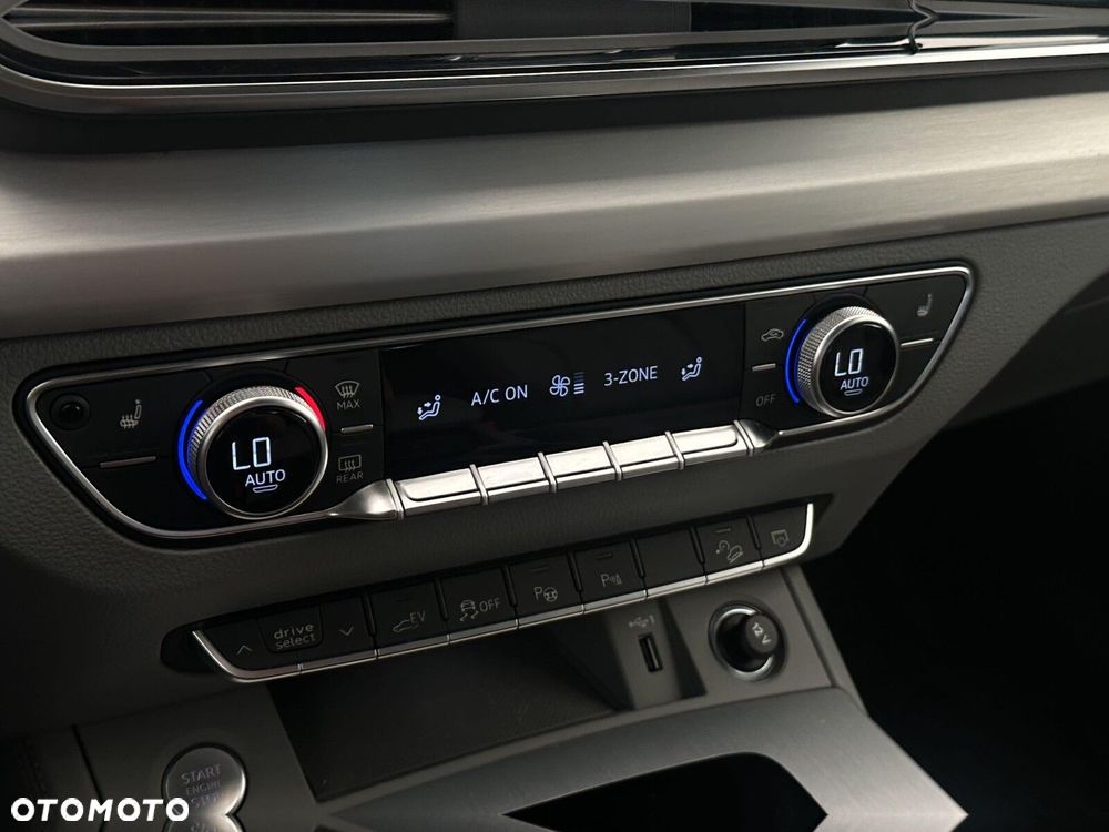 Audi Q5 Sportback - 25