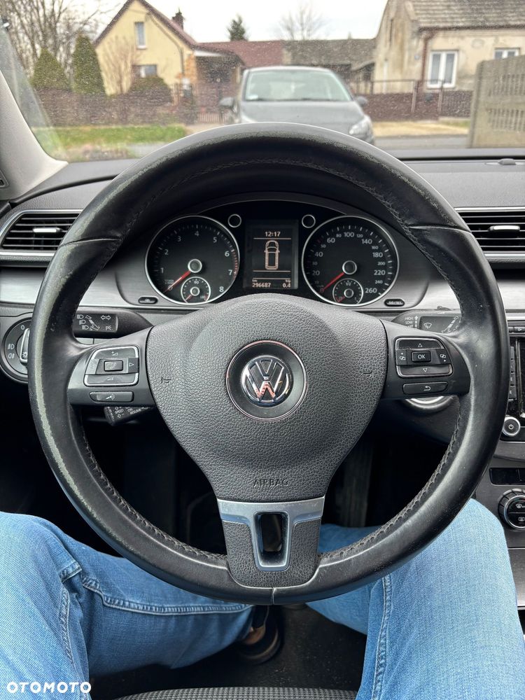 Volkswagen Passat 1.8 TSI Highline - 2