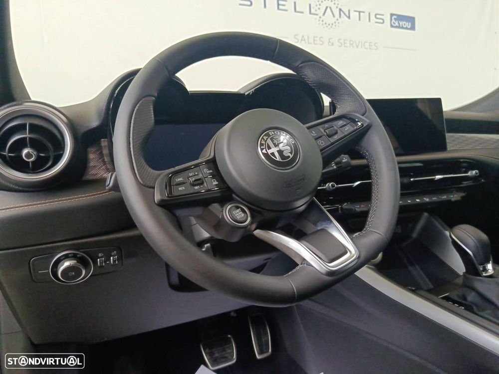 Alfa Romeo Tonale 1.5 Hybrid Sprint - 12