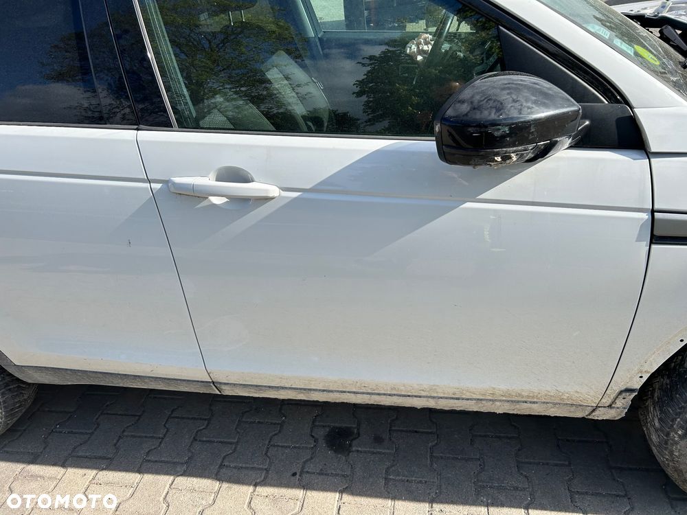 Land Rover Discovery Sport - 14