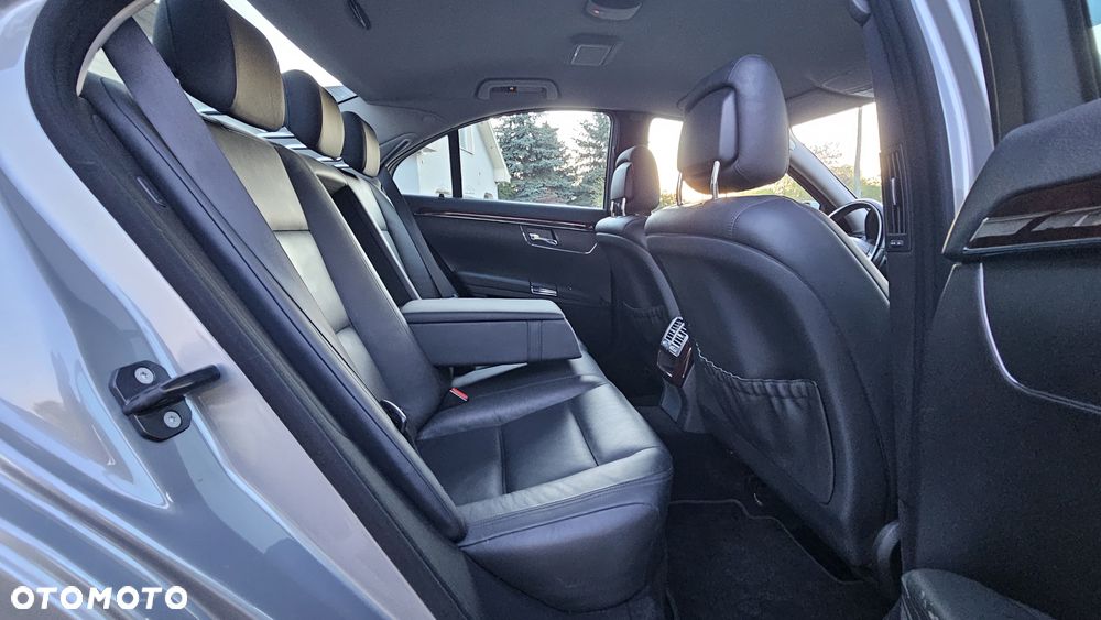 Mercedes-Benz Klasa S 350 CDI 4Matic DPF 7G-TRONIC BlueEFFICIENCY - 24