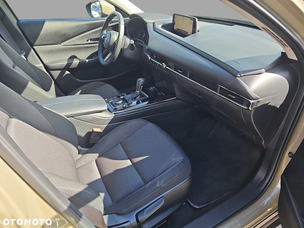 Mazda CX-30 2.0 mHEV Centre-Line 2WD - 12