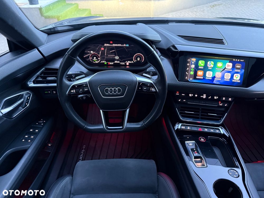 Audi e-tron GT - 24