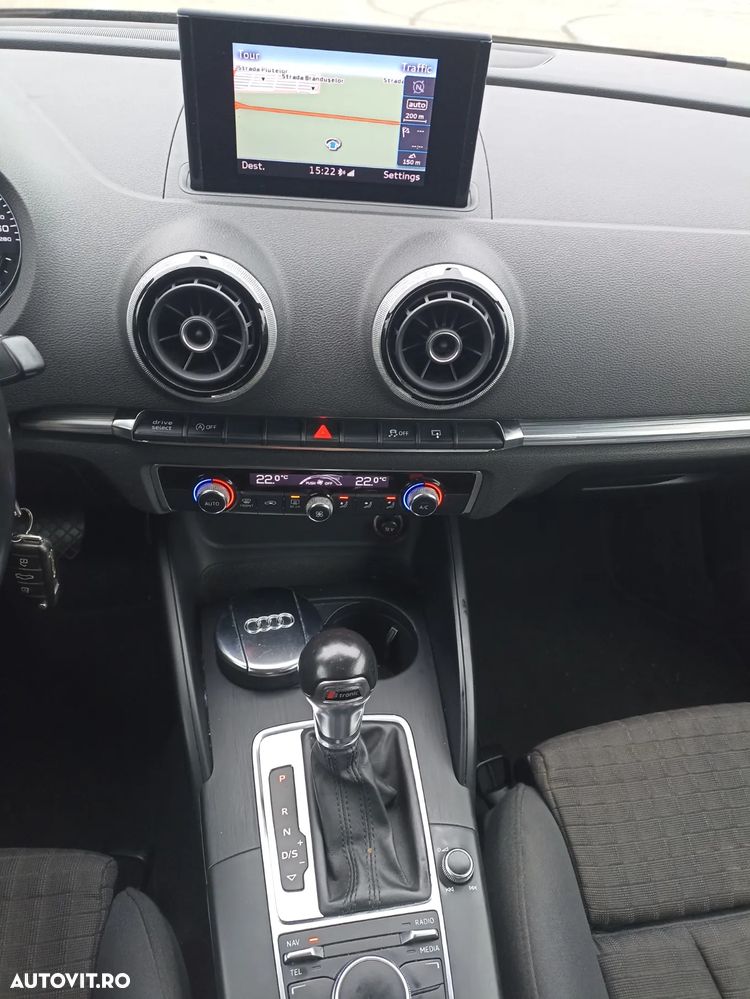 Audi A3 1.4 TFSI cylinder on demand Limousine S tronic Ambiente - 17