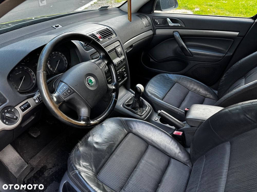 Skoda Octavia 2.0 TDI Ambiente - 9