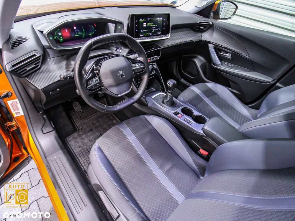 Peugeot 2008 PureTech 100 Stop&Start Allure - 17