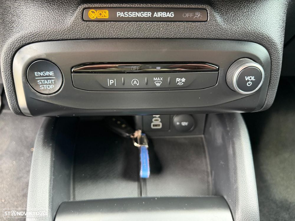 Ford Focus SW 1.0 EcoBoost MHEV ST-Line - 23