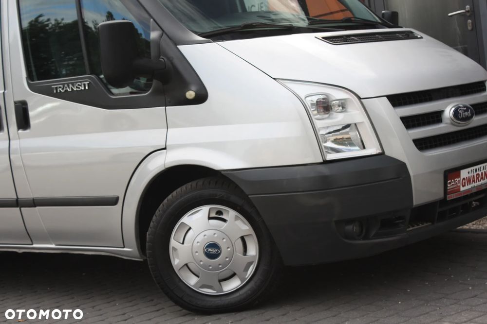 Ford Transit - 24